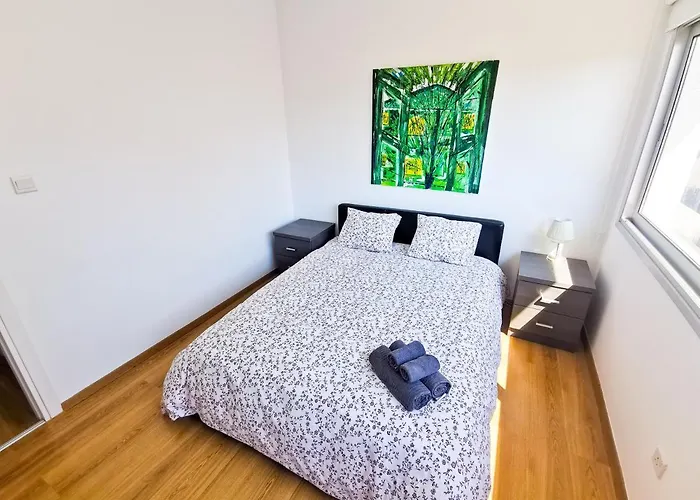 Daze Off Apartment, 300m To The Finikoudes Lárnaca